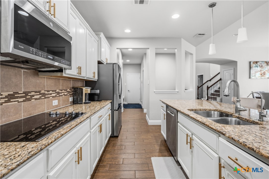 Photo 1 of 33 — 823 Olive Lane, Harker Heights, TX 76548