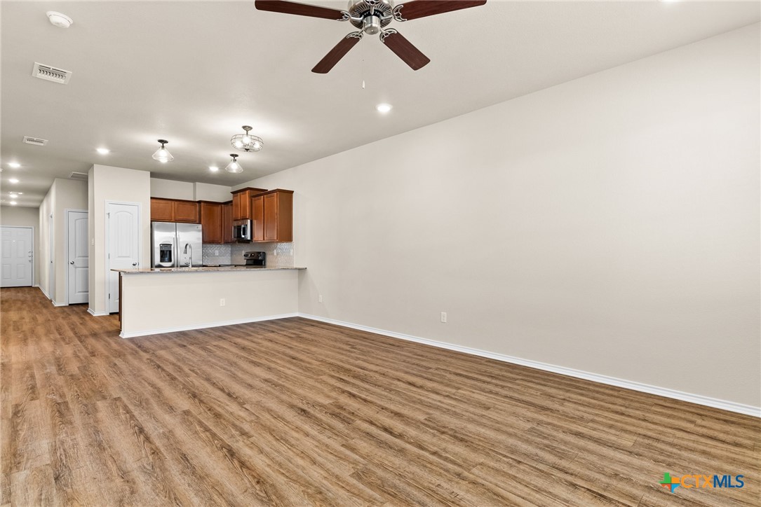 Photo 4 of 22 of 214 Green Valley Drive townhome