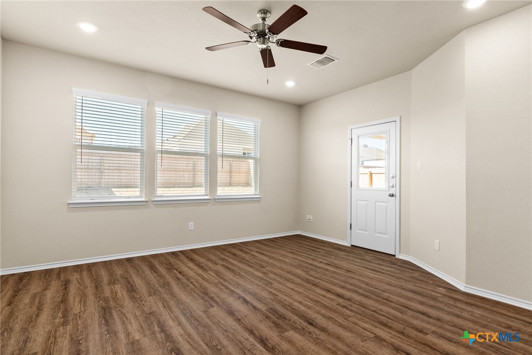 Photo 3 of 22 of 214 Green Valley Drive townhome