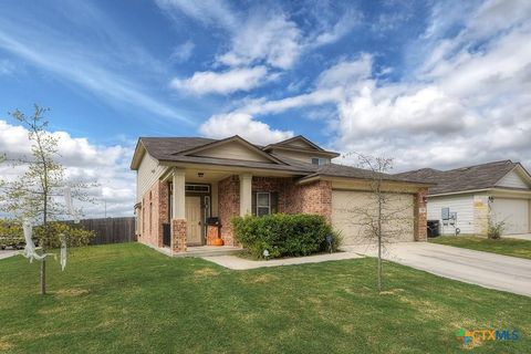 Photo of 723 Spectrum Drive, New Braunfels, TX 78130 (MLS # 600573)