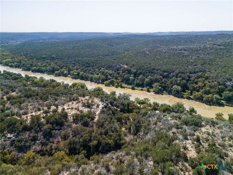 A home in Lampasas