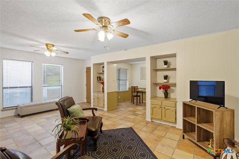 Photo of 821 Old Ranch Road 12, San Marcos, TX 78666 (MLS # 577549)