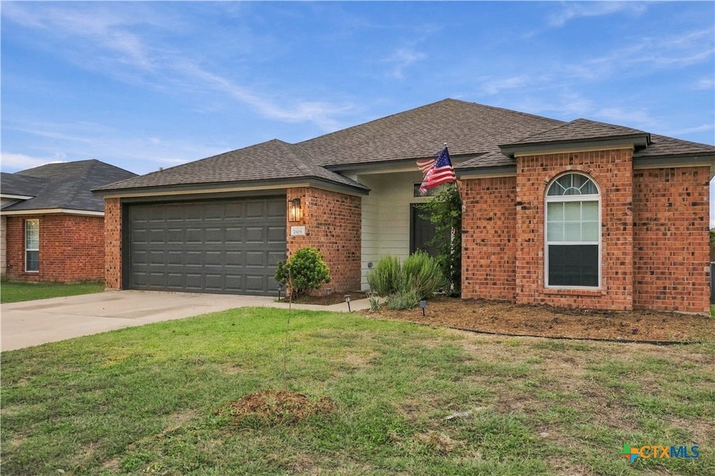 Photo of 7818 Honeysuckle, Temple, TX 76502 (MLS # 627909)