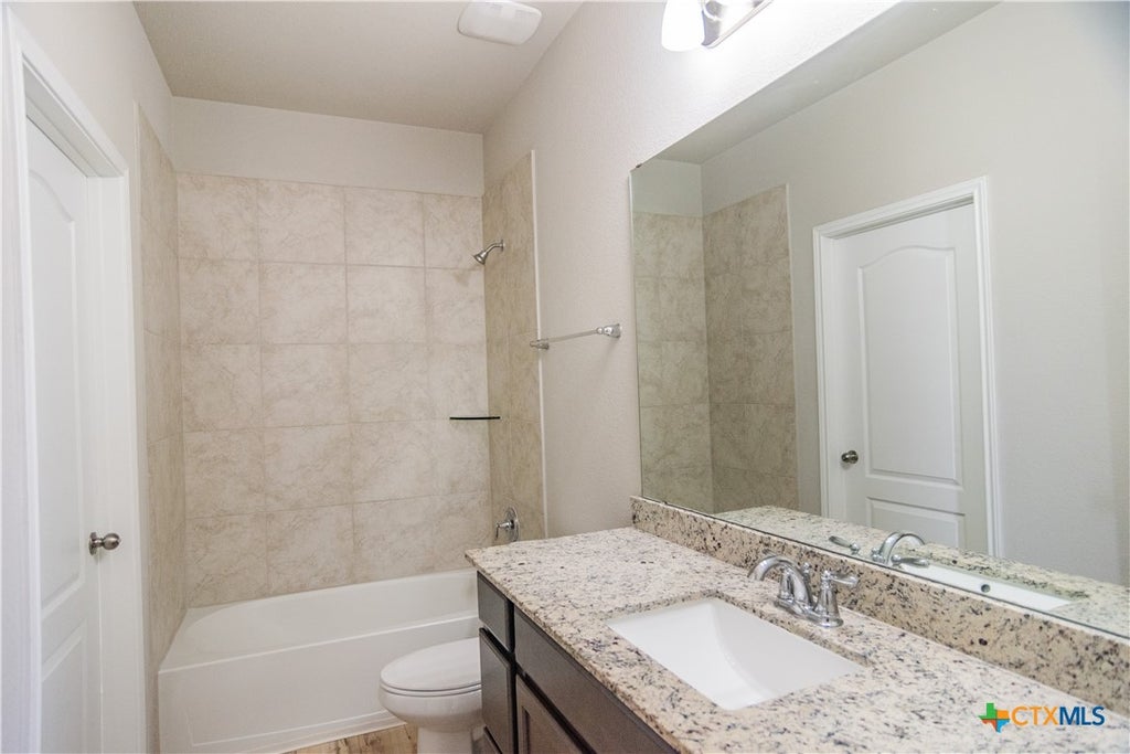 Photo of 1619 Fiddle Wood Way Way, Temple, TX 76502 (MLS # 622417)