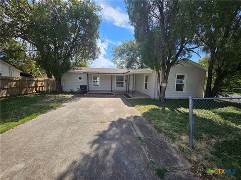 902 Duncan Avenue Killeen TX 76541