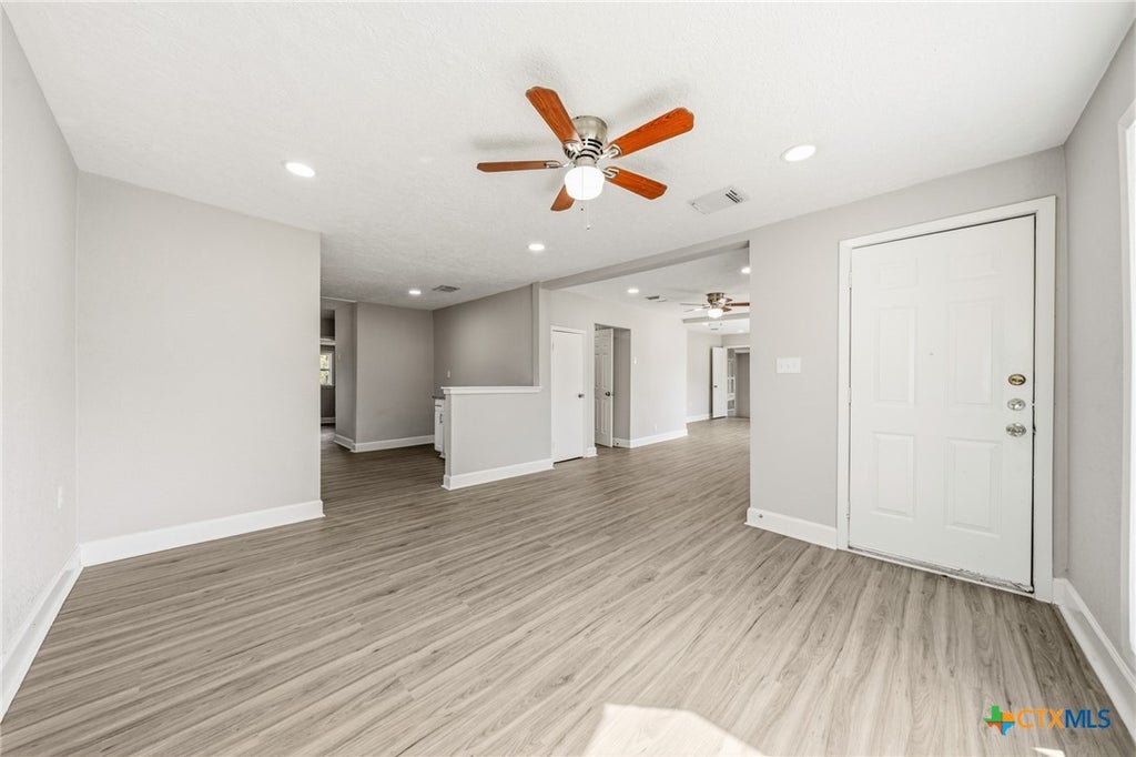 Photo of 1585 E Central, Lorena, TX 76655 (MLS # 625208)