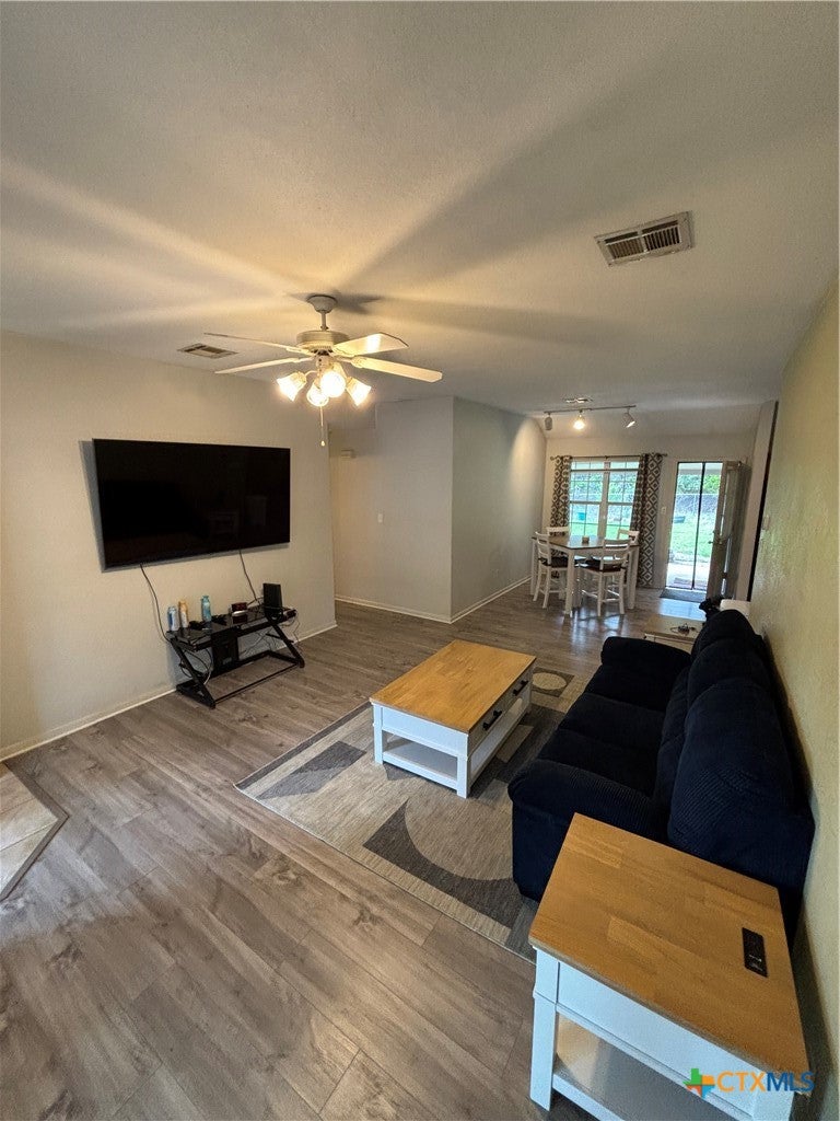 1 Mulberry Court
