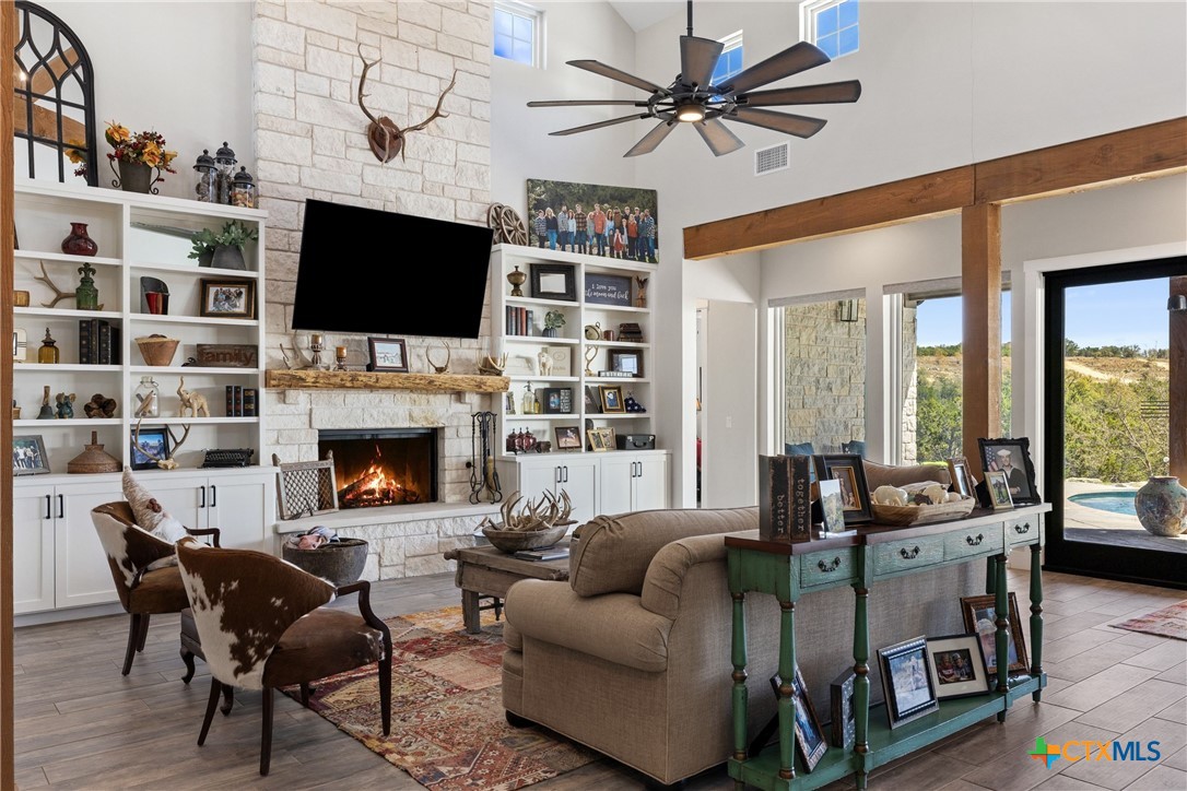 2105 Legacy Hills Drive