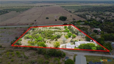Photo of 1629 Us-183, Lockhart, TX 78644 (MLS # 626905)