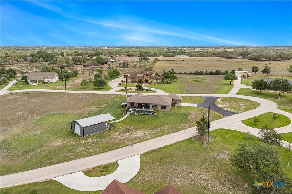 Photo of 415 Juniper Trail, Yoakum, TX 77995 (MLS # 610830)