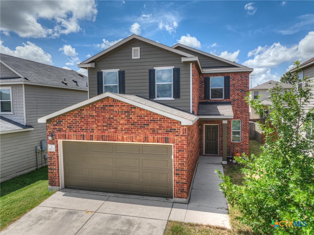 Photo 1 of 29 — 4272 Gale Meadows, New Braunfels, TX 78130