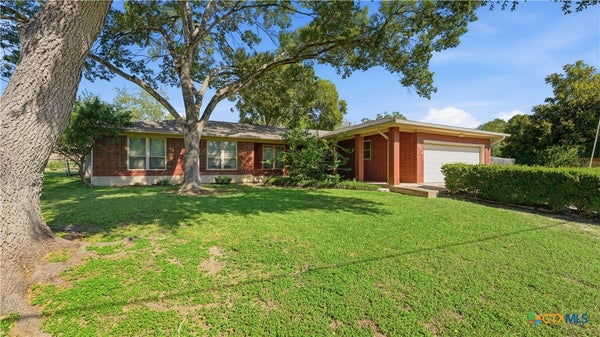1612 KRAFT LN, NEW BRAUNFELS, TX 78130 - Image d64dd3a8c6c7212ec17e6506eb41eb79/914042223