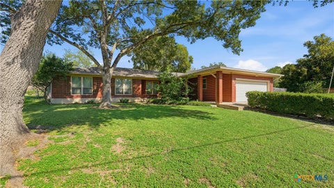 Photo of 1612 Kraft Ln LN, New Braunfels, TX 78130 (MLS # 626893)