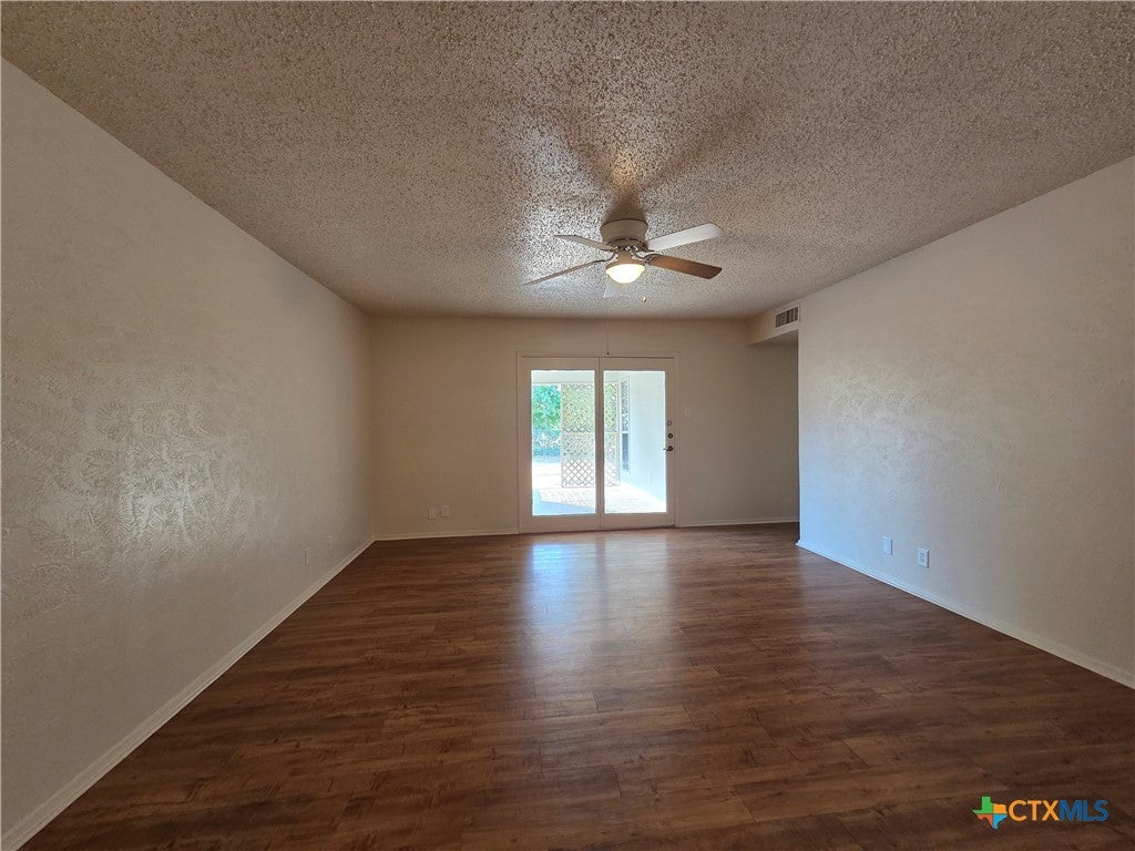 1709 Forest Trail