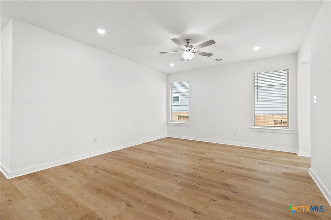 645 Salamander Street