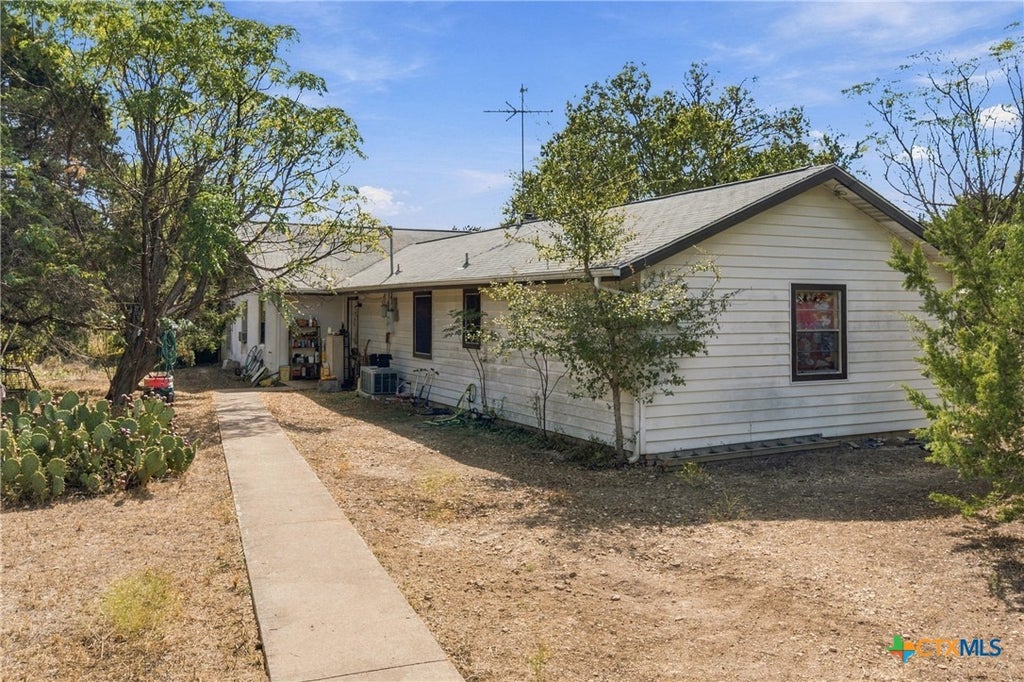 Photo of 651 Richard Lane, Belton, TX 76513 (MLS # 626413)