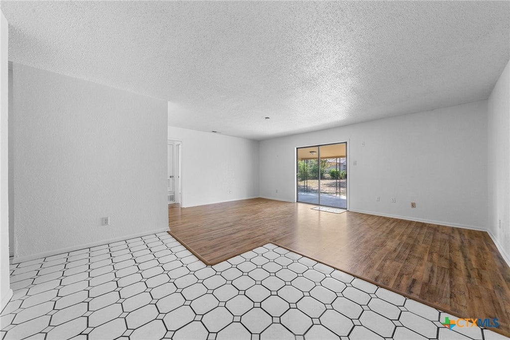 Photo of 1114 Pecan Avenue, Copperas Cove, TX 76522 (MLS # 627462)