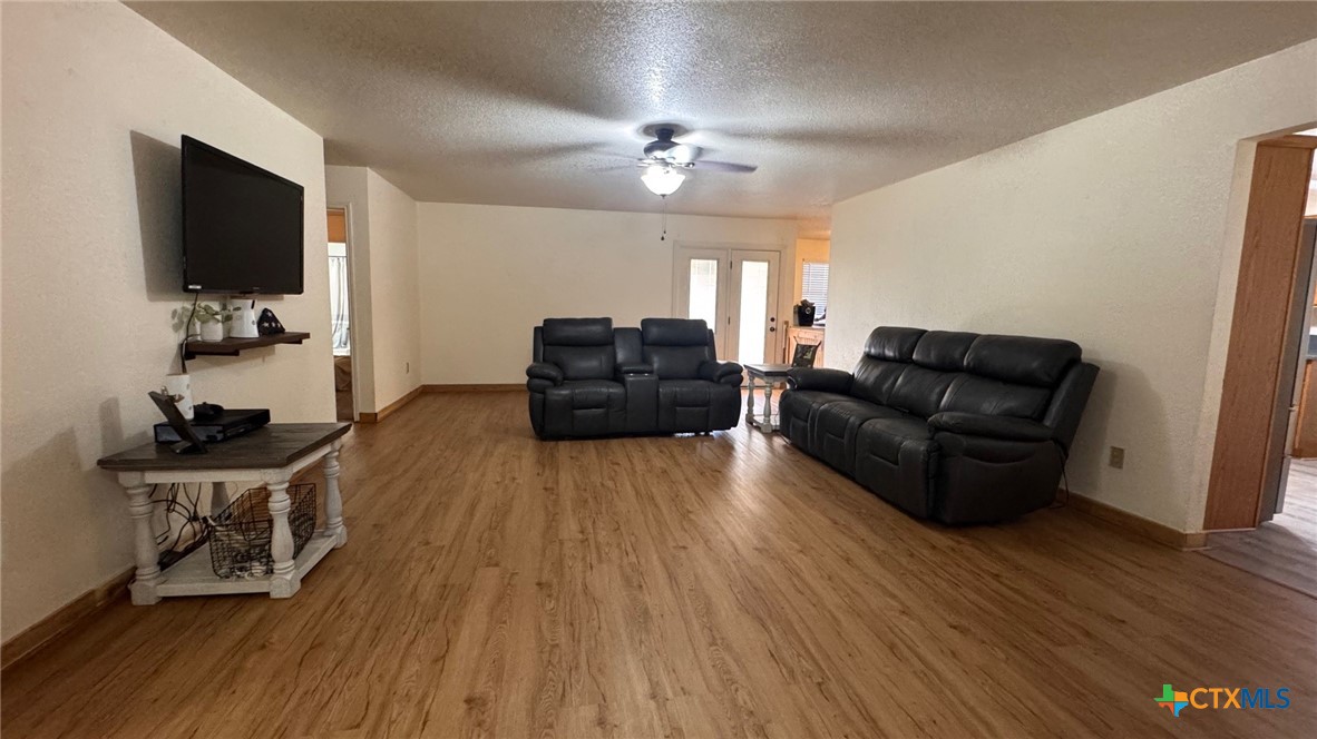 4504 Lonesome Dove Drive