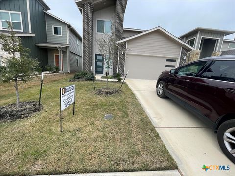 Photo of 325 New Hampton Way, San Marcos, TX 78666 (MLS # 574646)