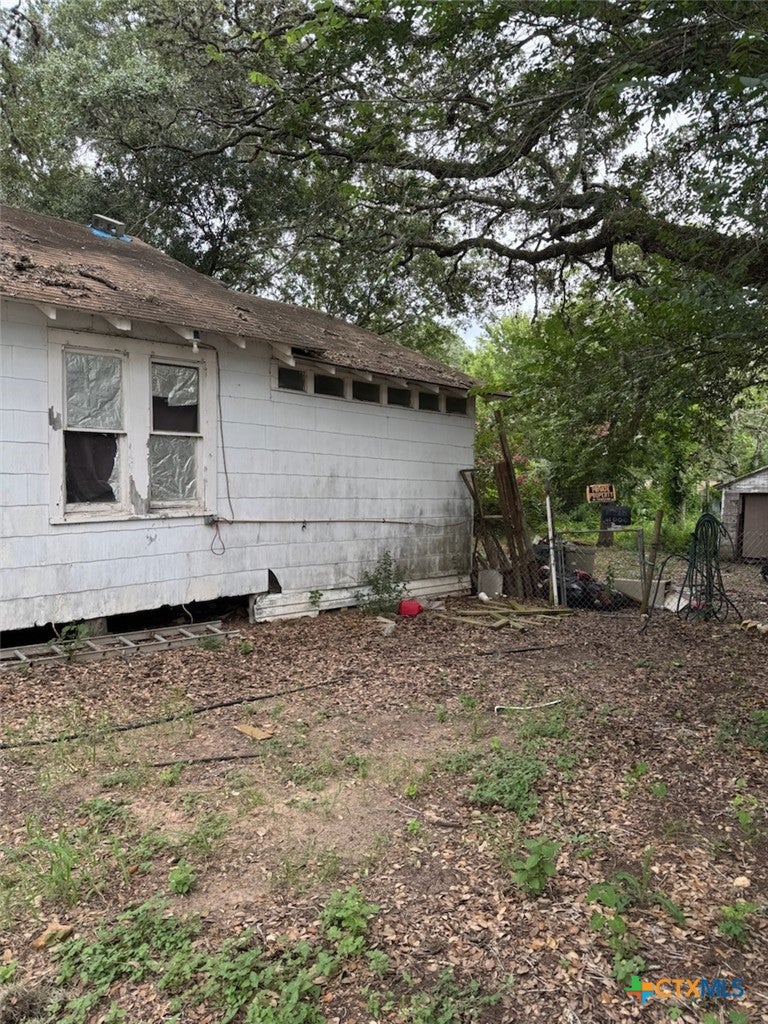 603 Davis Avenue