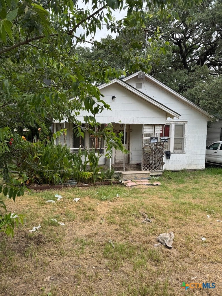603 Davis Avenue
