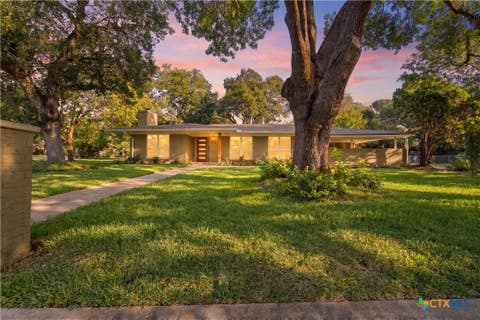 Photo of 3114 Pecan Drive, Temple, TX 76502 (MLS # 621157)