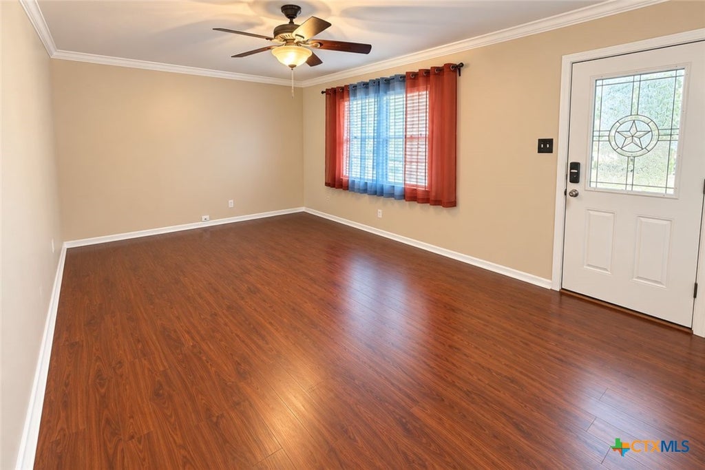 Photo of 508 Suzanne Street, Edna, TX 77957 (MLS # 628147)
