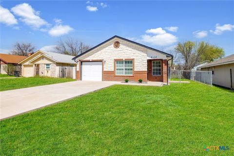 Photo of 2113 Coach Drive, Killeen, TX 76543 (MLS # 607777)