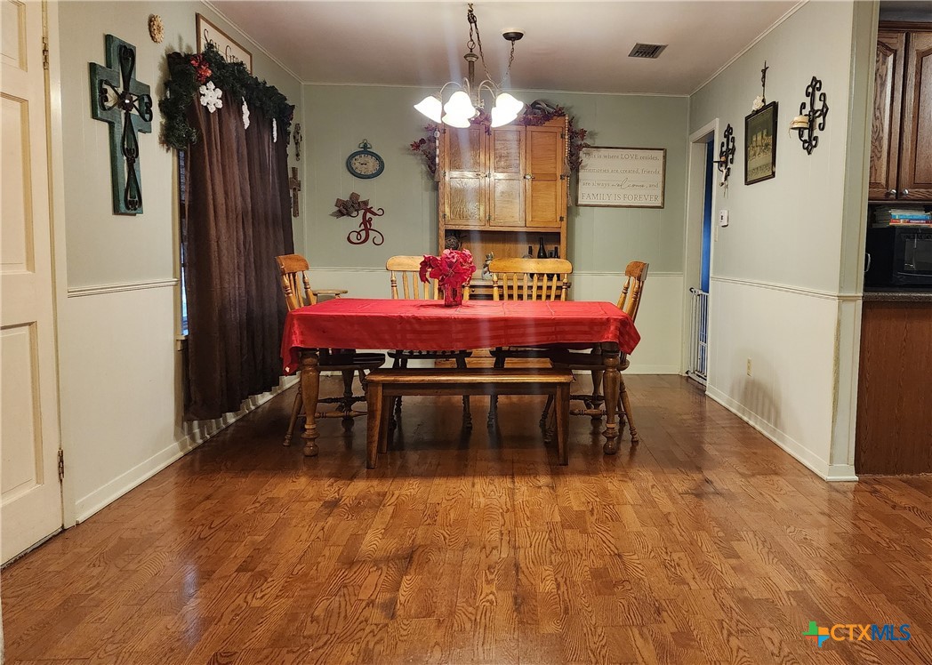 347 Giles Road