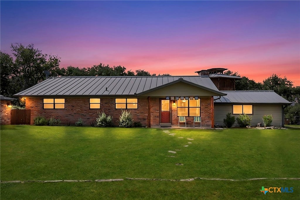 Photo of 1746 Cattail, Canyon Lake, TX 78133 (MLS # 621213)