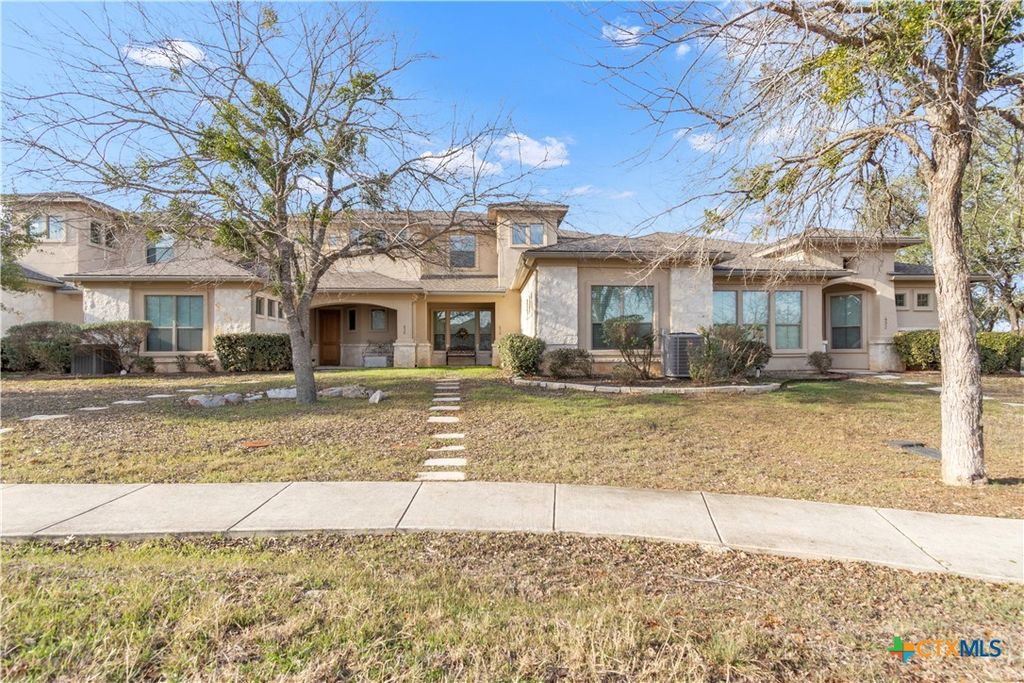 Photo of 434 Stagecoach Trail, San Marcos, TX 78666 (MLS # 603171)