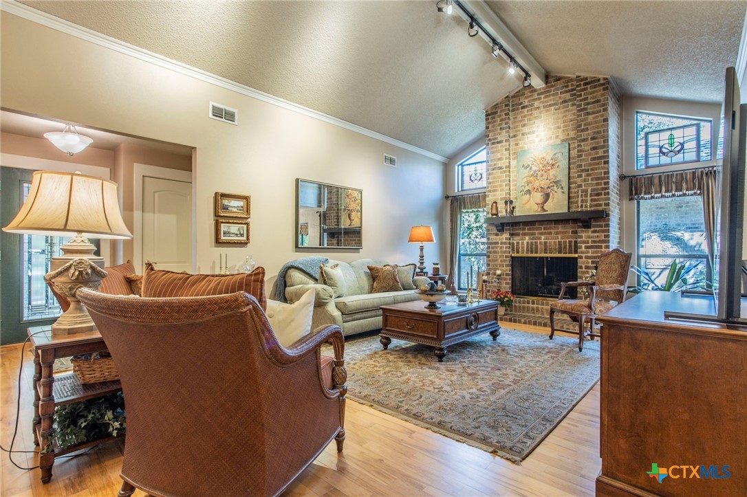 1802 Shoal Run Street