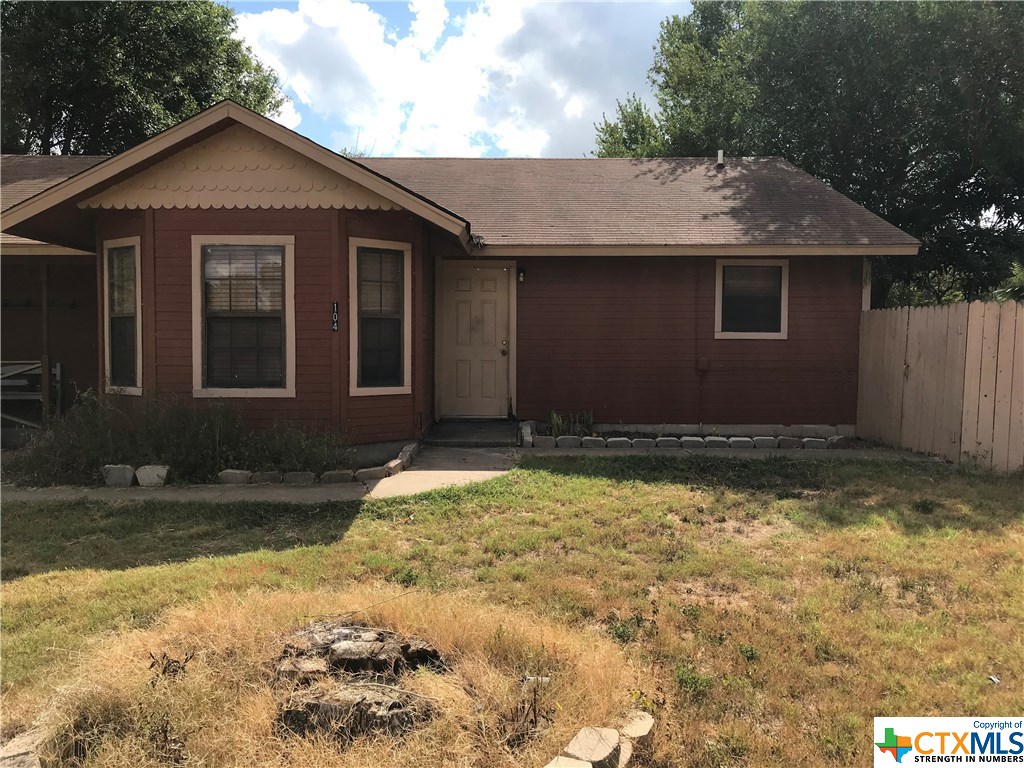 Photo 1 of 11 — 104 Plains, Martindale, TX 78655