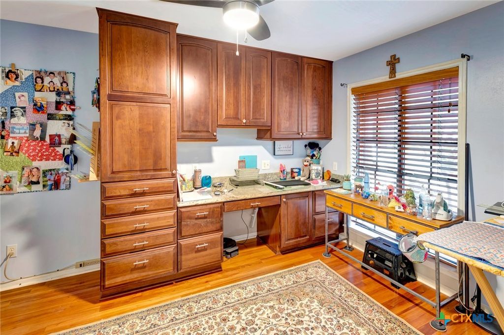 Photo of 617 Brocton Street, Victoria, TX 77904 (MLS # 615240)