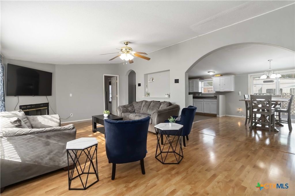 Photo of 182 Pintail Loop, San Marcos, TX 78666 (MLS # 591094)