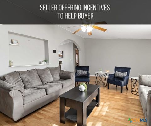 Photo of 182 Pintail Loop, San Marcos, TX 78666 (MLS # 591094)