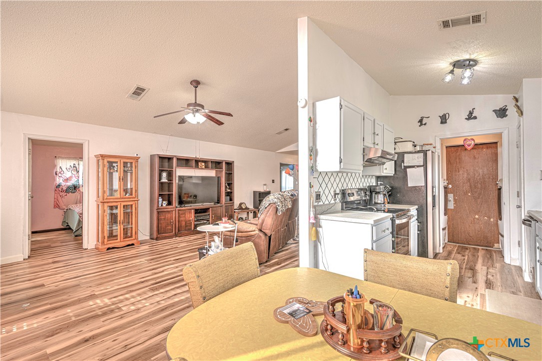 1008 Patriotic Street