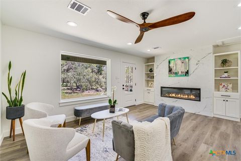 151 Star Thistle Trail Wimberley TX 78676