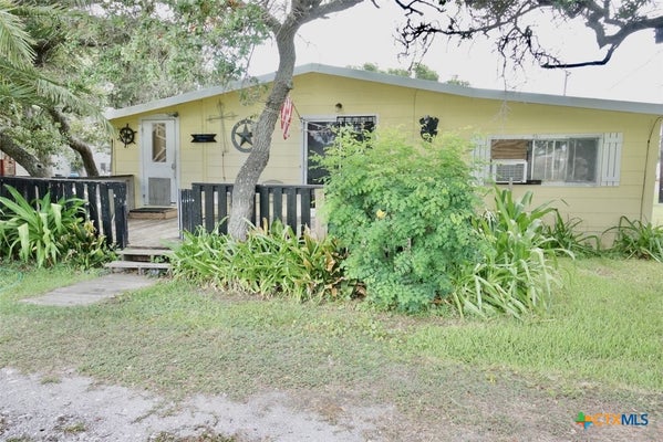 706 E JEFFERSON ST, PORT O CONNOR, TX 77982 - Image d985e0cd6411d9bc0cee1ce08cc9b8a8/1181554177