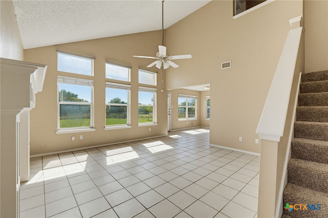 2210 Tracey Ann Lane