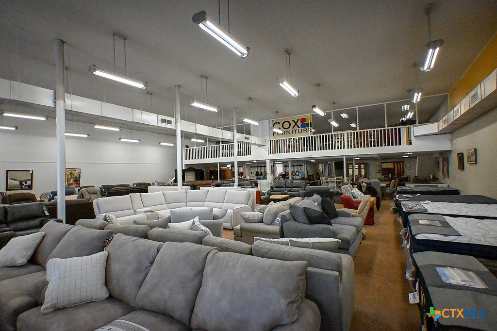 601 South Gordon Street