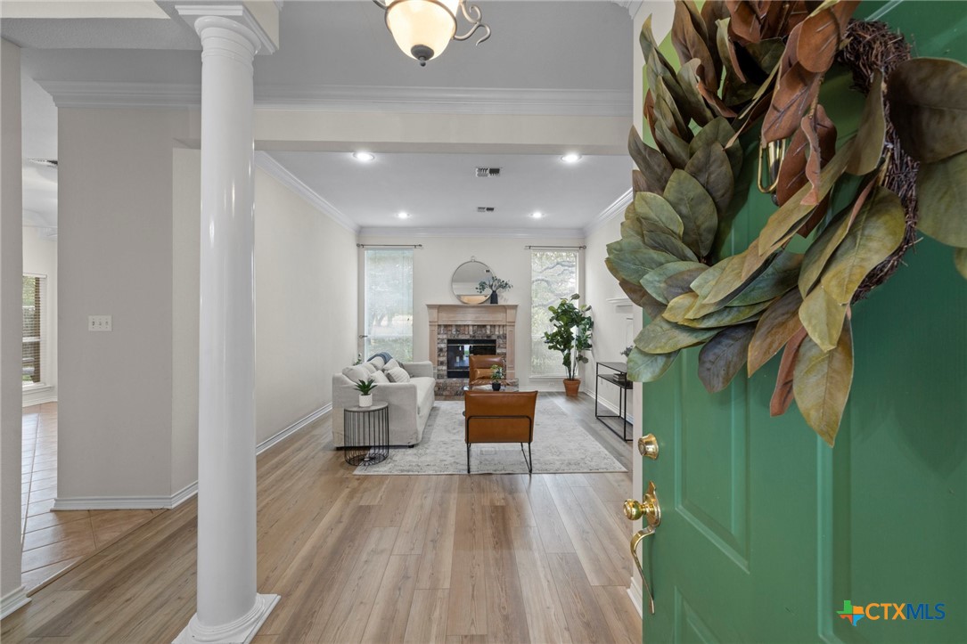 707 Livingston Court