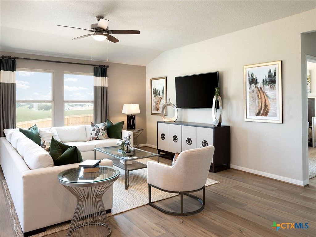 Photo of 123 Shelton Pass, Cibolo, TX 78108 (MLS # 601073)
