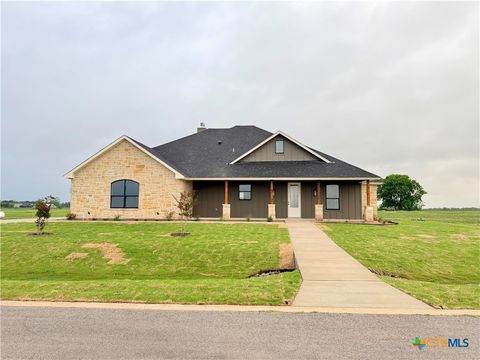 107 PR 711 Lott TX 76656