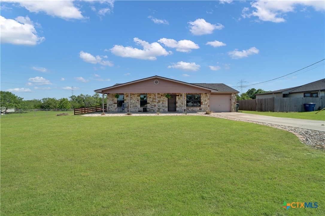 157 Dandelion Trail