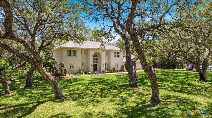 Photo 1 of 47 — 313 Treasure Oaks Road, Inez, TX 77968