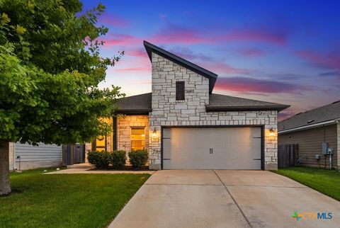 Photo of 129 Lacey Oak Loop, San Marcos, TX 78666 (MLS # 616877)