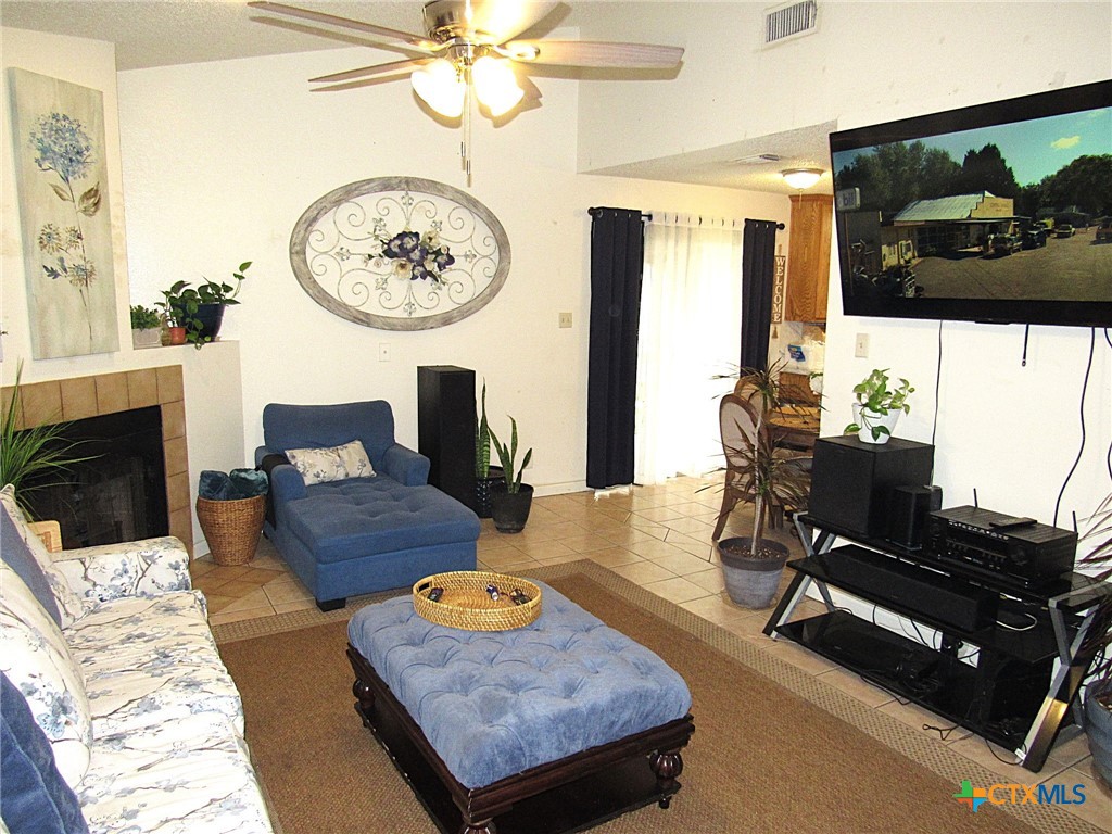 2005 Dickens Drive