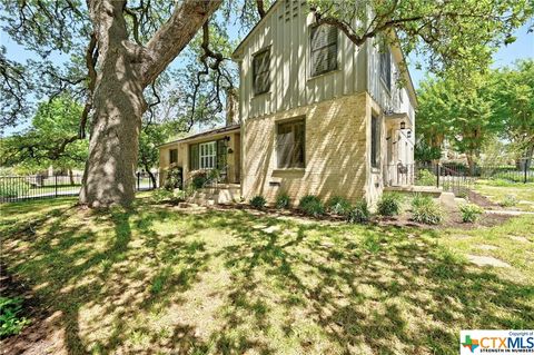 A home in San Marcos