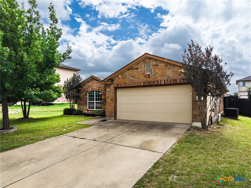 Photo 1 of 26 — 2004 Vernice Drive, Copperas Cove, TX 76522